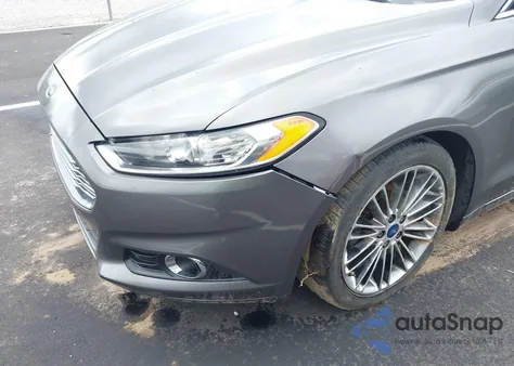 2014 Ford Fusion Se z USA, uszkodzony, nr VIN 3FA6P0H98ER382364